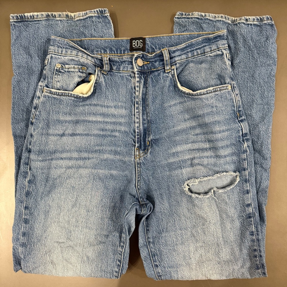 BDG Blue Relaxed Jeans with Distressed Details Stretch High Rise Flare - Size 31